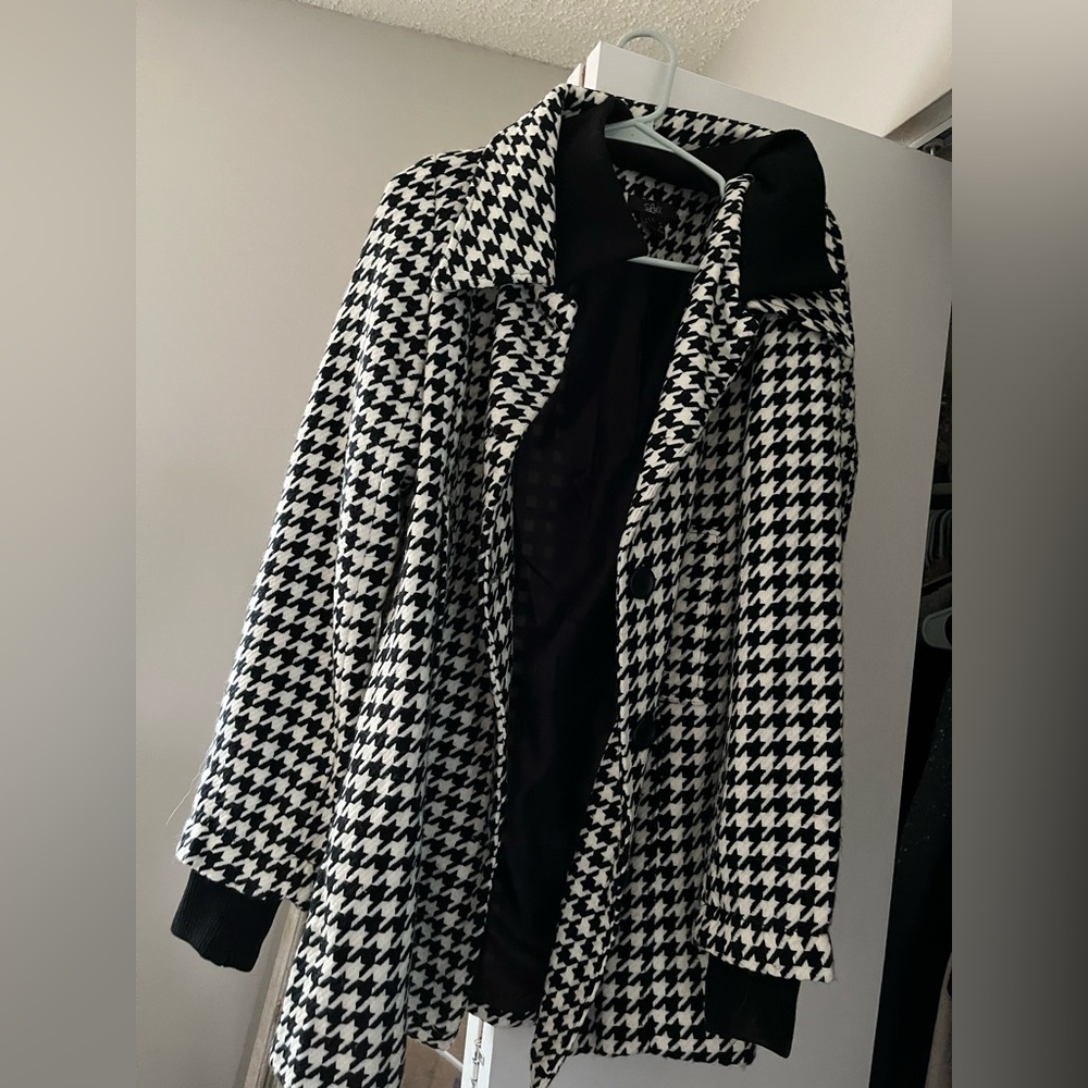 Luii Peacoat